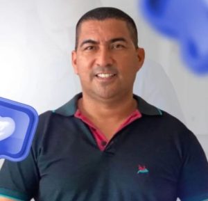 Leia mais sobre o artigo URGENTE EM BEQUIMÃO: Robson Cheira ameaça lançar candidatura própria se não for candidato a vice-prefeito de João Martins.